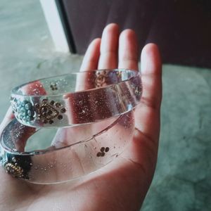 New Anyone Glass Bangle