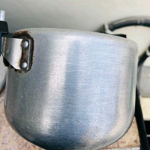 Aluminium Cooker 5 litres !!