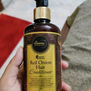 St.Botanica Red Onion hair conditioner