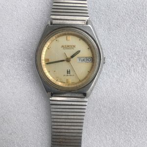 Vintage Allwyn Day-Date Automatic Watch Old.