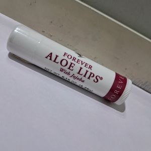 Aloe Lips With Jojoba