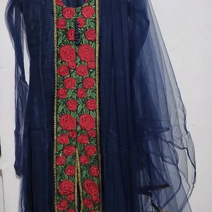 Kurta Set With Churidaar And Dupatta