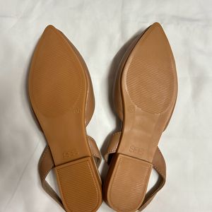 Nude / Tan Pointed Flats Or Mules