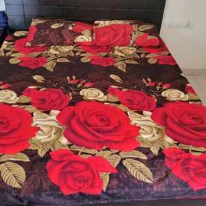 Queen Size Bedsheet in perfect condition