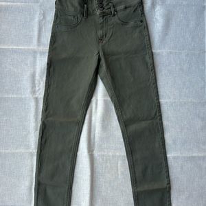 OLIVE GREEN HIGH WAISTED HEAR & NOW BRANDED JEAN