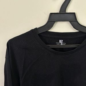 Black Long Sleeved Tshirt