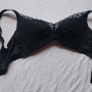 Black Padded Bra