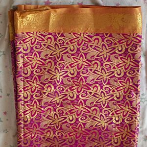 Silk Saree With Beautiful Designs