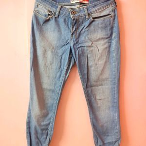 Classic Blue Levi's Jeans Straight Cut Low-Waist