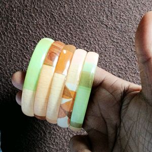 New Single Bangles Set Of 5 (Fibre Or Plastic)