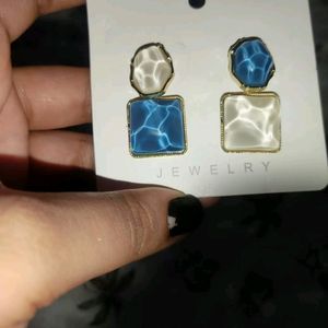 Sparkling Geometric Resin Square Drop Earrings