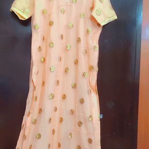 Peach Color Suit & Skirt With Dupatta 40 Bust