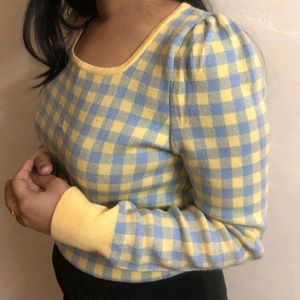 Mustard Sweatshirt With Puff Full Sleeves