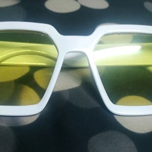 TRENDY white Frame Fiber GOGGLES, Tag IS Not There So LIKE NEW, otherwise Totally Unused