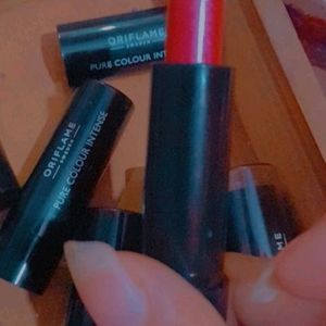 Oriflame  Lipsticks & Moral Lipstick