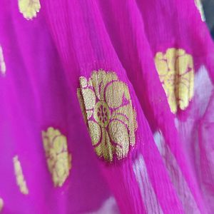 Pink Kurta Vid Dupatta