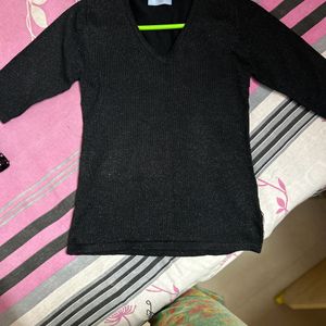 Women’s Black Top