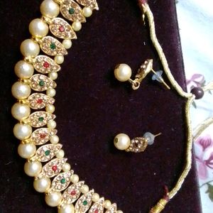 Necklace Set