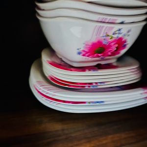 30 pieces dinner set