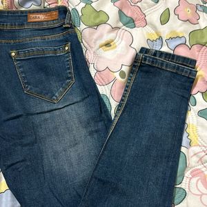 ZARA BLUE DENIM JEANS