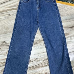 Urbanic blue straight fit jeans