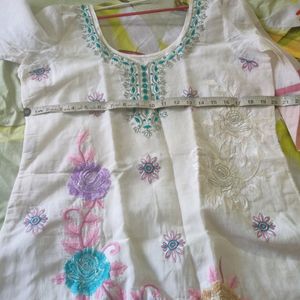 Beautiful Embroidered Kurti