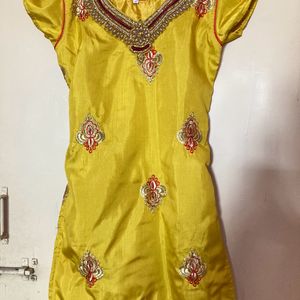 Patiala Suit For Festive Look