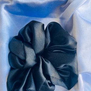 Scrunchies Unused Pack Of 4 Pieces