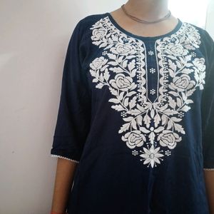 Chikankari Short Kurti