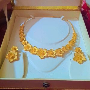 design flower one gram gold , polish , jewellery