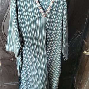 Woman's Kurta Set