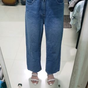 Vintage Straight Fit Denim For Women