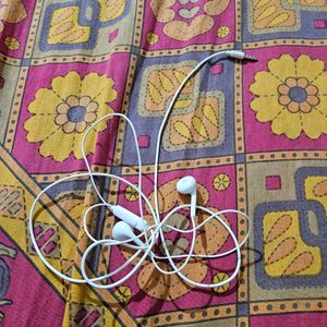 Ambare Earphone