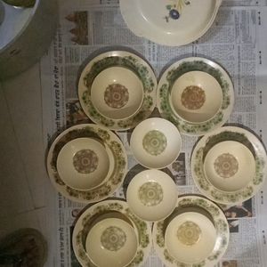 Small Plates Of Dinner Set and 7 Bowls,1 Dnga