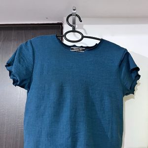 Roadster Women Fitted Crop Top