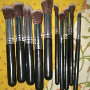 Makeup Brushes