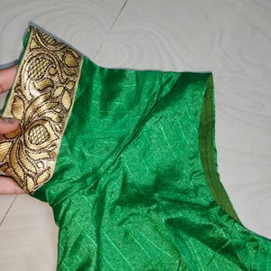 Green Saree With Blouse