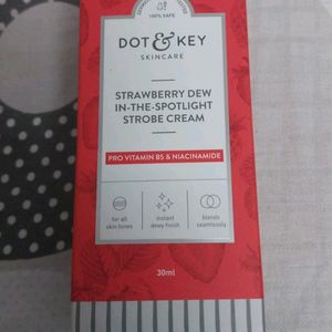 Dot & Key Strobe Cream