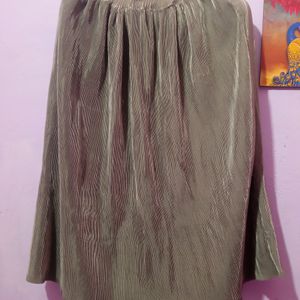 Gray Stretchable Skirt