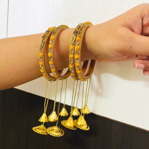 Bangles Set With Kalire