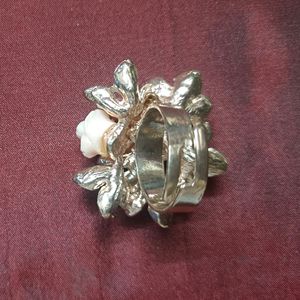 Pre-loved Floral Ethnic Ring... Adjustable