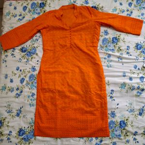 Orange Hakuba Kurti