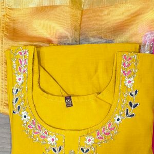 Beautiful Stitched Kurta Set With Dupatta