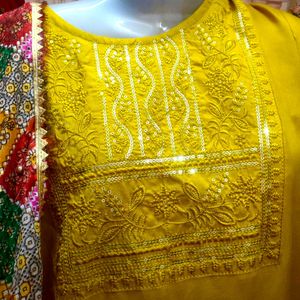 Kurta With Mirror Dupatta 🎉