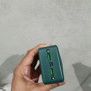 30000 mah power bank New h but not Working
