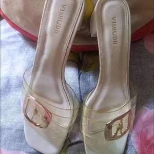 Vishuddh Brand (Size 39)