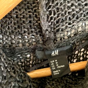 H&M Crochet Turtle Neck Knit Pullover Top