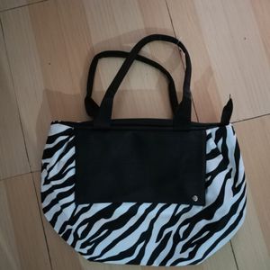 Zebra Pattern Shoulder Bag