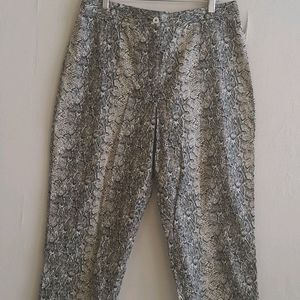 Black & White Trouser For Women