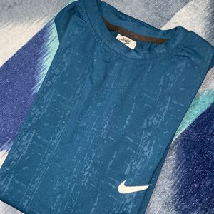 Nike Active Wear Tshirt